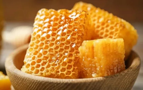 خرید و قیمت عسل چند گیاه بهار  + فروش صادراتی